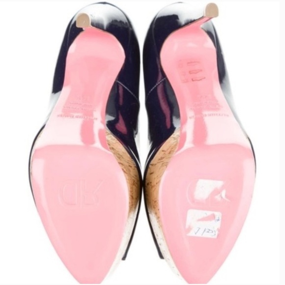 Ruthie Davis Peep Toe Blue Patent Leather Pumps - Picture 4 of 4